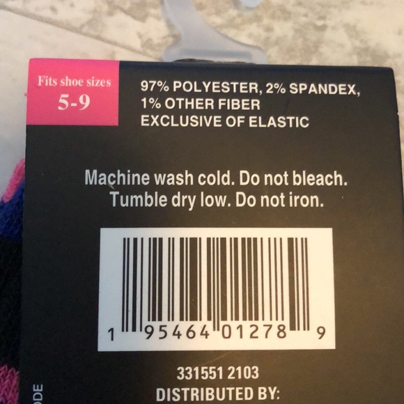 Harvey the Hedgehog Small Ceramic Planter Pot Decor & 2 Pairs of Socks Gift Set - Picture 14 of 14